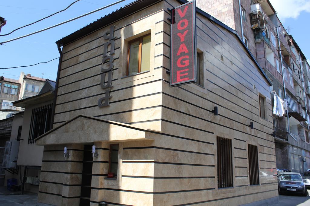 Voyage Hotel Erivan Exterior foto