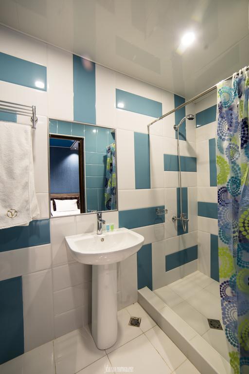 Voyage Hotel Erivan Zimmer foto